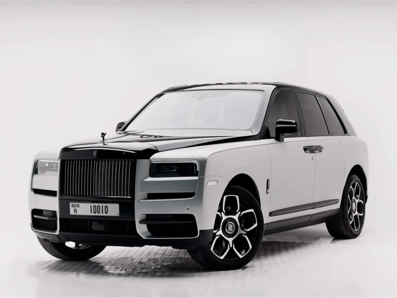Rolls-Royce Cullinan — Ultra Luxury SUV